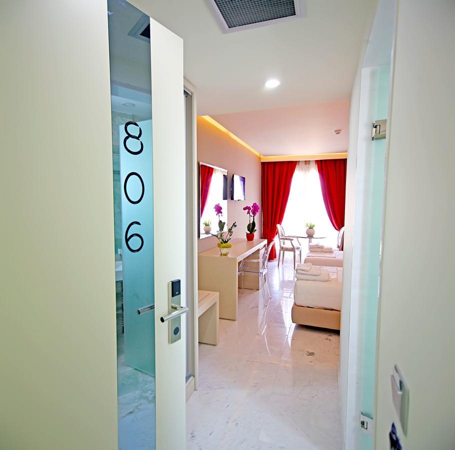 Hotel Palace Vlorë Екстериор снимка