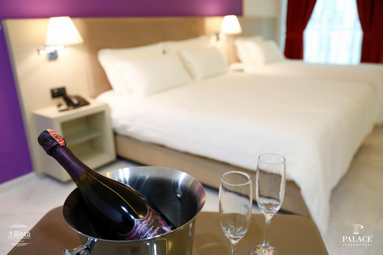 Hotel Palace Vlorë Екстериор снимка