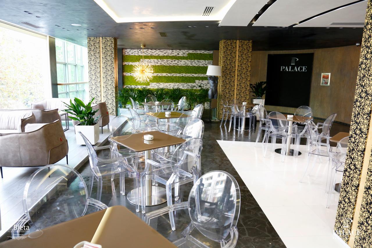 Hotel Palace Vlorë Екстериор снимка